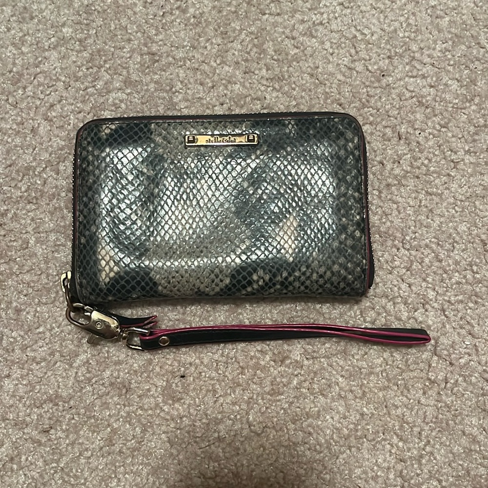 Stella and Dot wallet